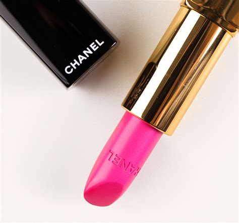 Chanel Extatique Rouge Allure Luminous Intense Lip Colour